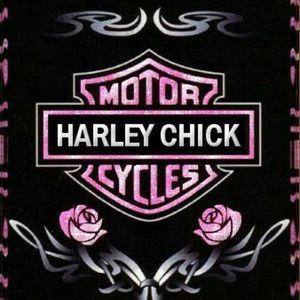 Meet your Posher, Adele davisonpink